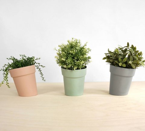 The distorted Flowerpots, in matte stoneware