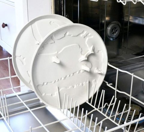 All plates are food-safe and non-toxic, suitable for oven and dishwasher