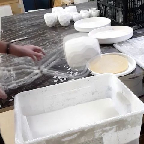 Dip glazing the Poligon Cups
