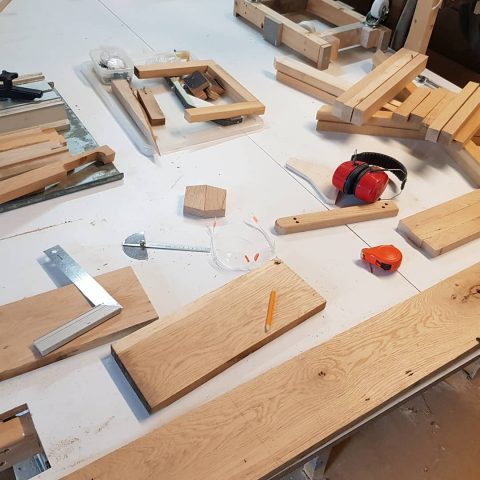 Good to back in the workshop. First: some chairs and stools to make