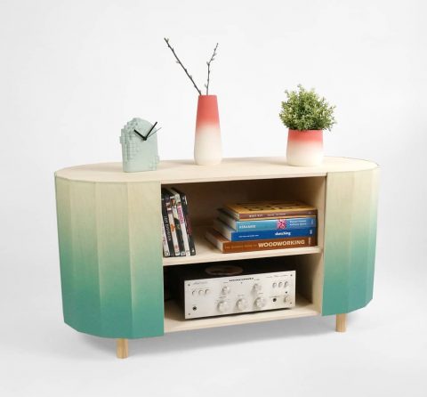 The Facet Console, with a spray painted gradient