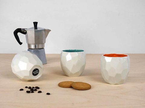 The Poligon Cups are also available as sets of 3 pieces
